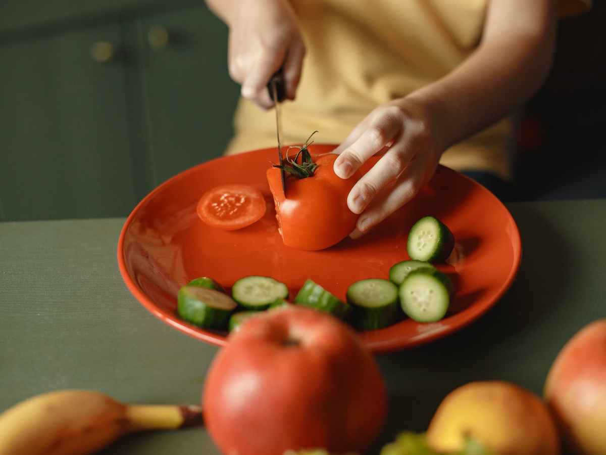 How do I encourage my child to be more&nbsp;independent?